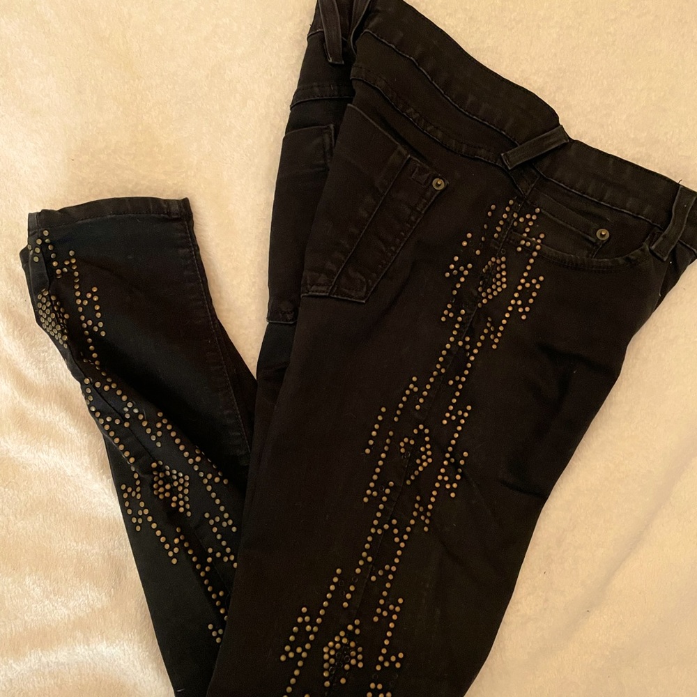 Black jeans with pattern